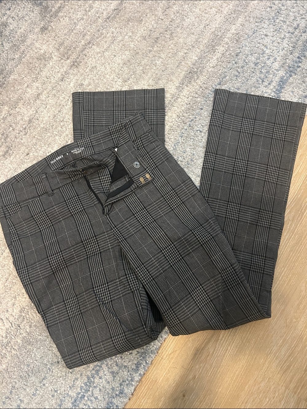 Women’s Gray Plaid Dress Pants - Tailored Plaid Elegance